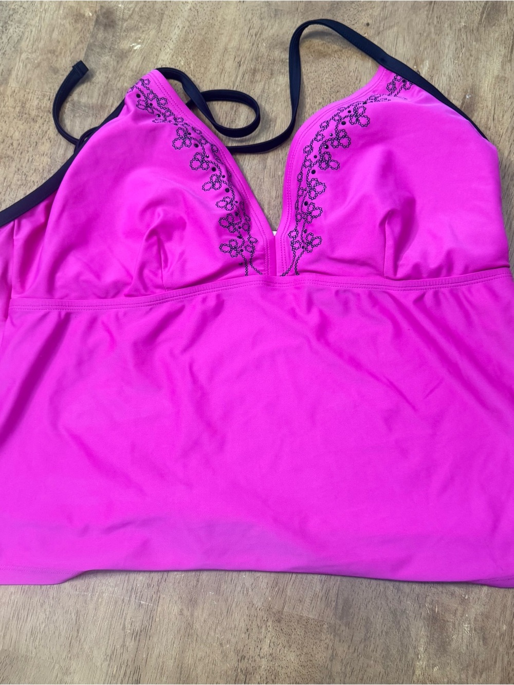Ocean Dreams Hot Pink Tankini Top with Black Trim with skort 18w